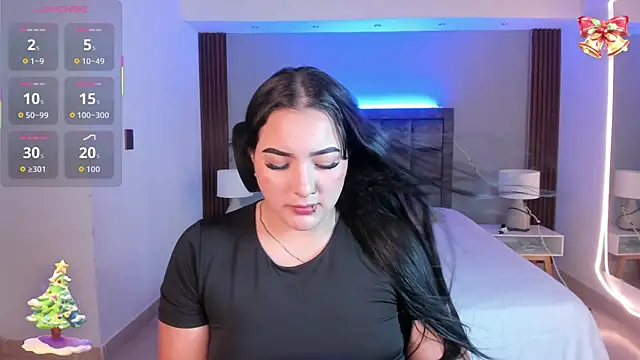 sofiacaramel online show from December 2025 06:56:02 PM