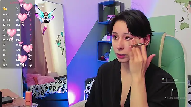 meomeee online show from October 2025 11:55:01 AM