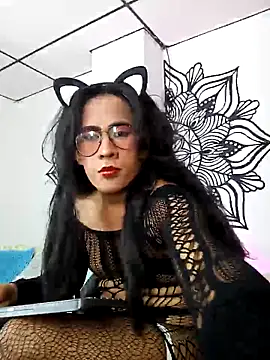 angela bigdick online show from September 2025 01:21:02 AM