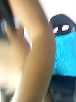 angela bigdick online show from November 2025 12:32:02 AM