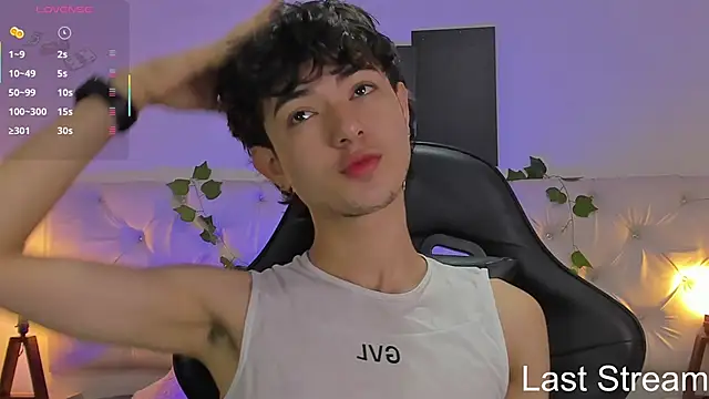 Elliot younngg online show from September 2025 02:00:02 PM