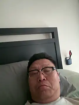 tashaninlife online show from April 2026 11:17:01 PM