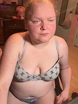 KadiSparkle online show from November 2025 04:12:01 AM