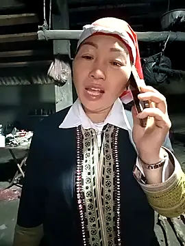 Exembin online show from October 2025 03:51:02 AM