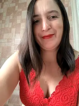 Snapshot of EvelinCutex chatting on September 2025 12:21:01 PM EvelinCutex online show from September 2025 12:21:01 PM