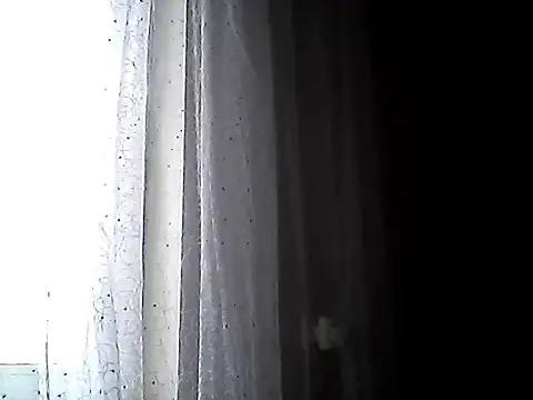 Snapshot of Littlecatme chatting on June 2026 07:02:01 AM Littlecatme online show from June 2026 07:02:01 AM
