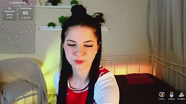 Snapshot of Wander_Waves chatting on October 2025 07:36:02 PM Wander Waves online show from October 2025 07:36:02 PM