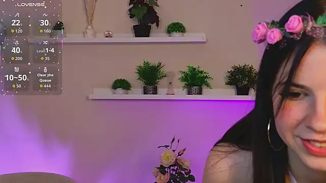 Snapshot of Wander_Waves chatting on October 2025 09:38:01 PM Wander Waves online show from October 2025 09:38:01 PM