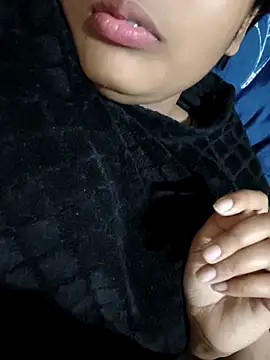 RAYI Queen 2 online show from February 2026 08:11:02 AM