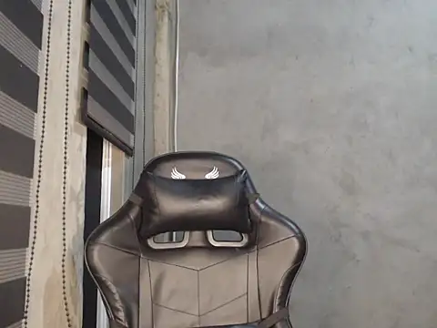 RowyCam online show from September 2025 03:11:01 PM