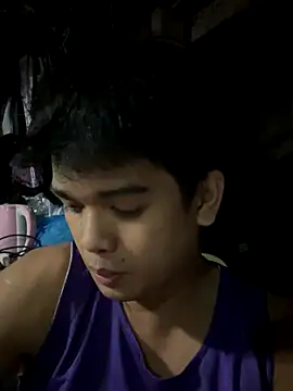 iampinoy19 online show from October 2025 01:30:01 PM