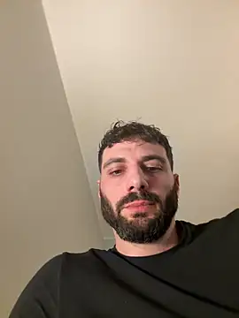 Simon-xx online show from April 2026 06:54:02 PM