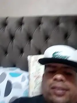 paulinhogostosinho online show from October 2025 07:15:02 PM