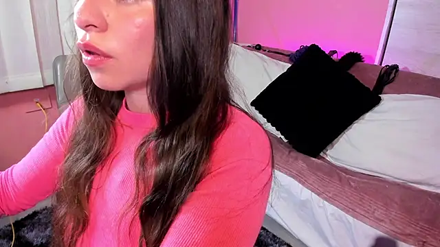 Keyla ruiz  online show from June 2026 07:42:01 PM