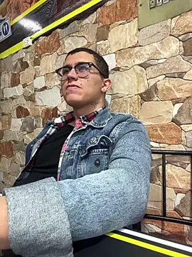 Kurtxxx22 online show from October 2025 09:56:01 PM