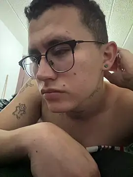 Kurtxxx22 online show from March 2026 04:50:01 AM