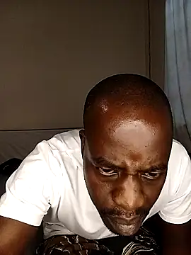 WaiterZim online show from September 2025 10:43:02 PM