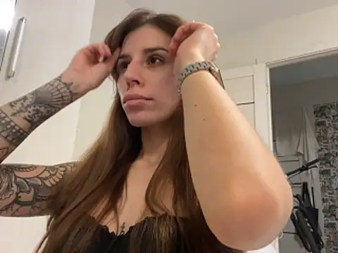 BossyBliss online show from December 2025 12:45:01 PM