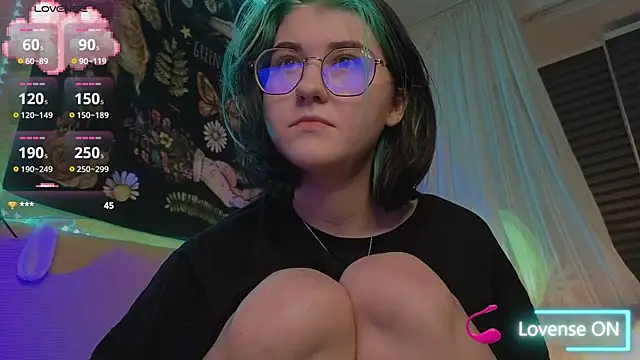 Miko Meow online show from December 2025 02:31:01 AM