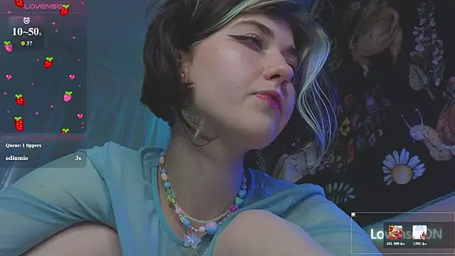 Snapshot of Miko_Meow chatting on July 2026 03:30:01 PM Miko Meow online show from July 2026 03:30:01 PM