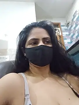 Snapshot of SashaPatel chatting on July 2026 11:45:01 AM SashaPatel online show from July 2026 11:45:01 AM
