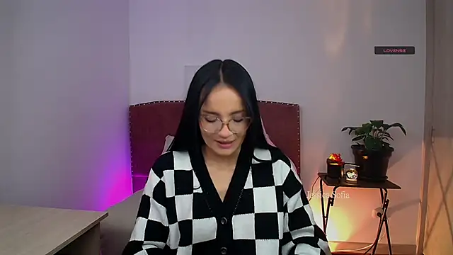 Snapshot of sofia__s chatting on October 2025 04:00:01 PM sofia  s online show from October 2025 04:00:01 PM