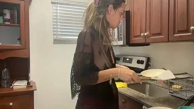 prettyykitty22 online show from March 2026 02:31:02 PM