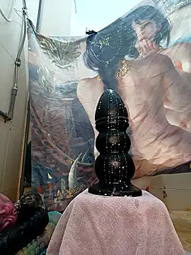 linhlinh xx87 online show from January 2026 06:08:01 AM