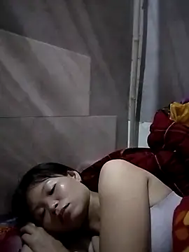 LinhNa999 online show from October 2025 02:17:02 PM