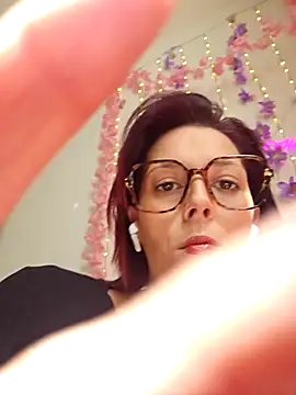 Mila Luciphya online show from March 2026 11:54:01 AM