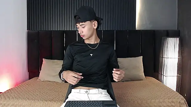 Dominic ghost online show from September 2025 06:57:01 PM