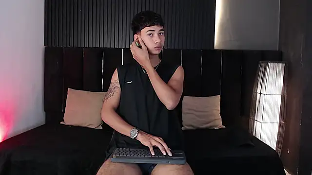 Dominic ghost online show from November 2025 11:07:02 PM