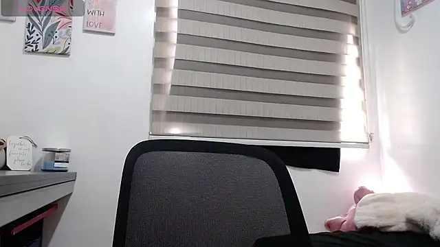 samanta-rosee online show from September 2025 03:03:02 PM