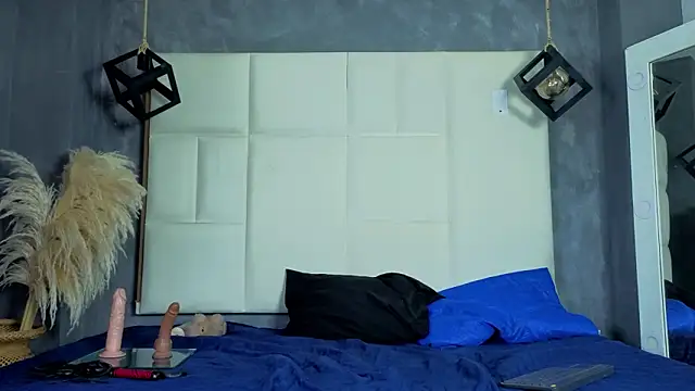 Liam forest  online show from February 2026 05:47:01 AM