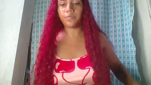 Snapshot of Daila_Lucia chatting on June 2026 10:52:01 PM Daila Lucia online show from June 2026 10:52:01 PM