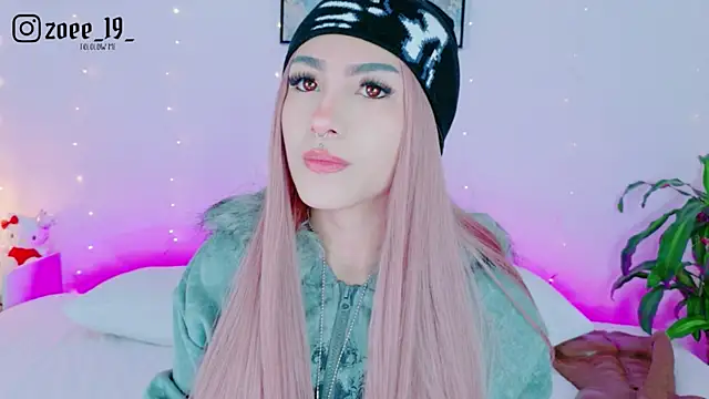 cuteezoe online show from April 2026 04:37:01 AM