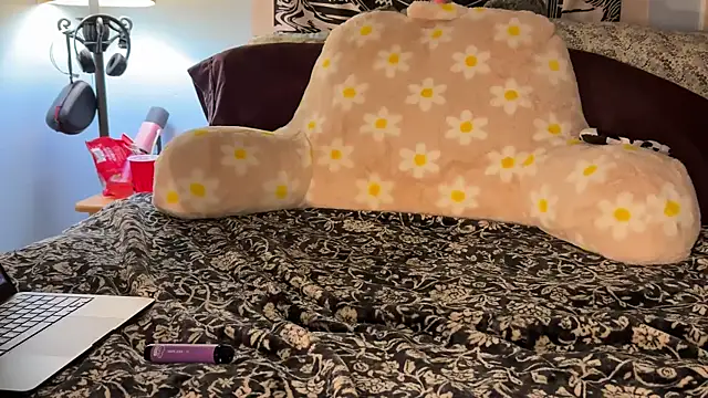 Snapshot of onlysunidreamss chatting on October 2025 01:17:02 AM onlysunidreamss online show from October 2025 01:17:02 AM