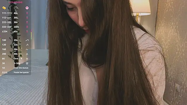 Trinity Bunny online show from November 2025 01:03:01 PM