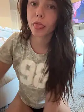 lilbbyily online show from April 2026 11:19:02 PM