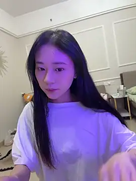 shishi0688 online show from April 2026 05:55:01 PM