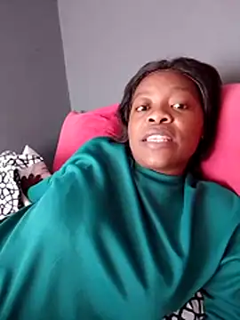 sexyhotchic93 online show from November 2025 08:25:01 AM