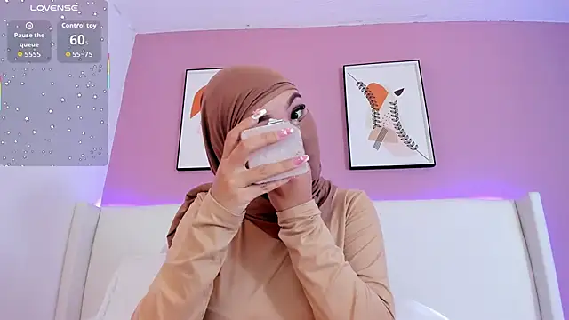 Snapshot of _Saandy chatting on February 2026 12:06:01 PM Saandy online show from February 2026 12:06:01 PM