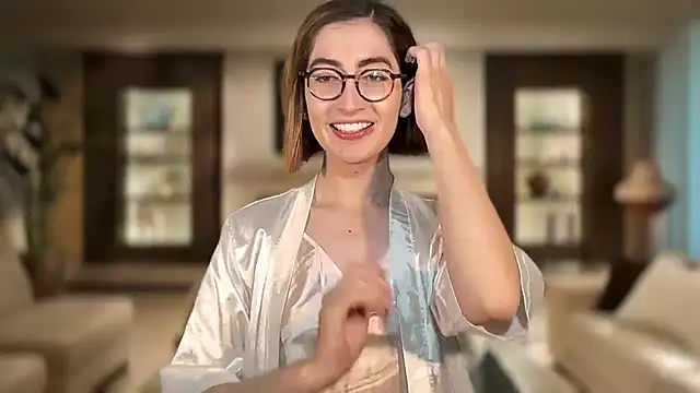 rousseblossom online show from October 2025 12:33:02 AM