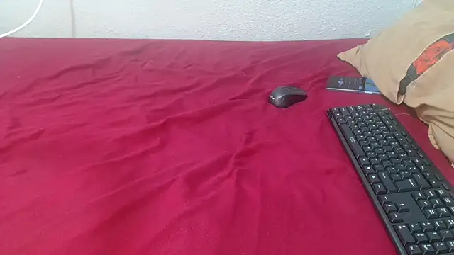 Snapshot of WETPUSSY24XX chatting on October 2025 05:53:01 PM WETPUSSY24XX online show from October 2025 05:53:01 PM