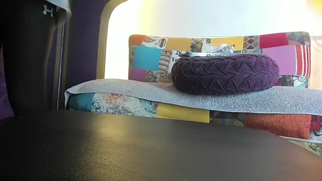 Scarlett Barnes online show from April 2026 12:09:02 PM