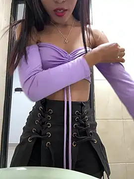 luxurykatty online show from March 2026 07:38:01 PM