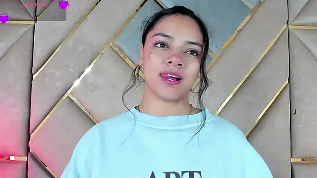 Angellit Afrodita  online show from April 2026 09:32:02 AM