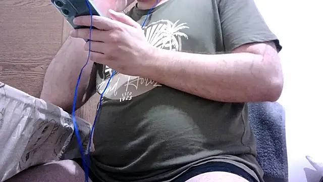 Black Scorpion91 online show from September 2025 05:36:01 PM