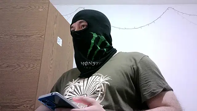 Black Scorpion91 online show from October 2025 05:25:01 PM