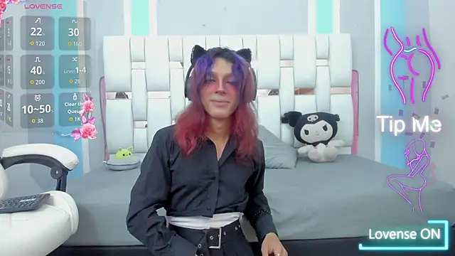 Snapshot of MilkWhore1 chatting on October 2025 07:46:02 PM MilkWhore1 online show from October 2025 07:46:02 PM